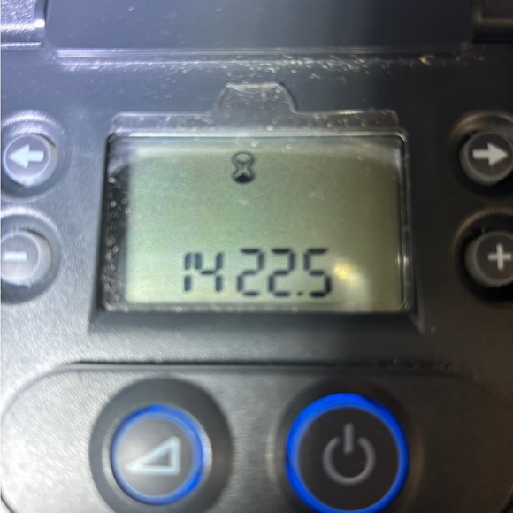 Respronics Heated Humidifier accessories and carry case 1422 hours - Picture 6 of 15